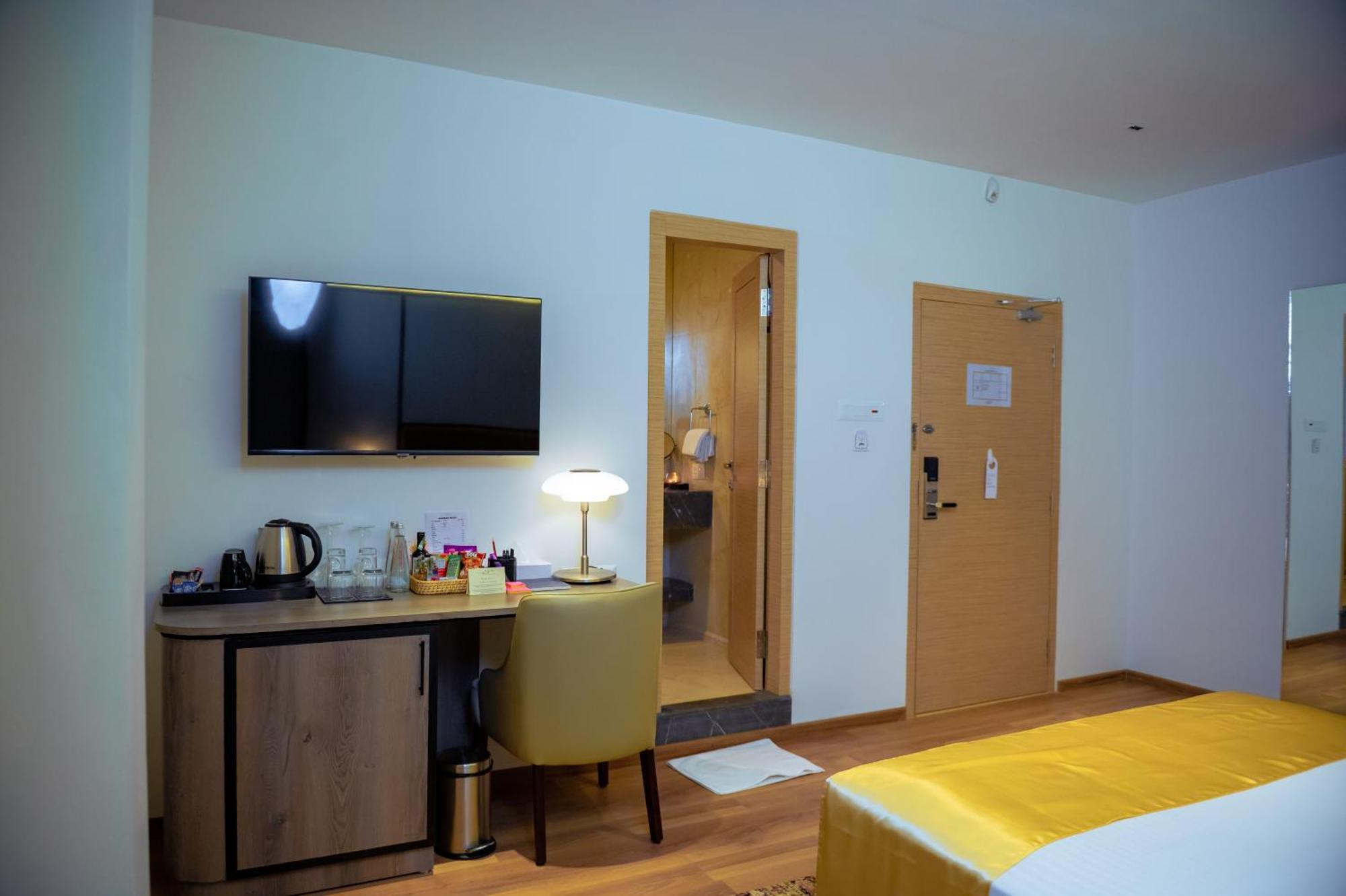 Shulem Boutique Hotel ดิมาปูร์ ภายนอก รูปภาพ