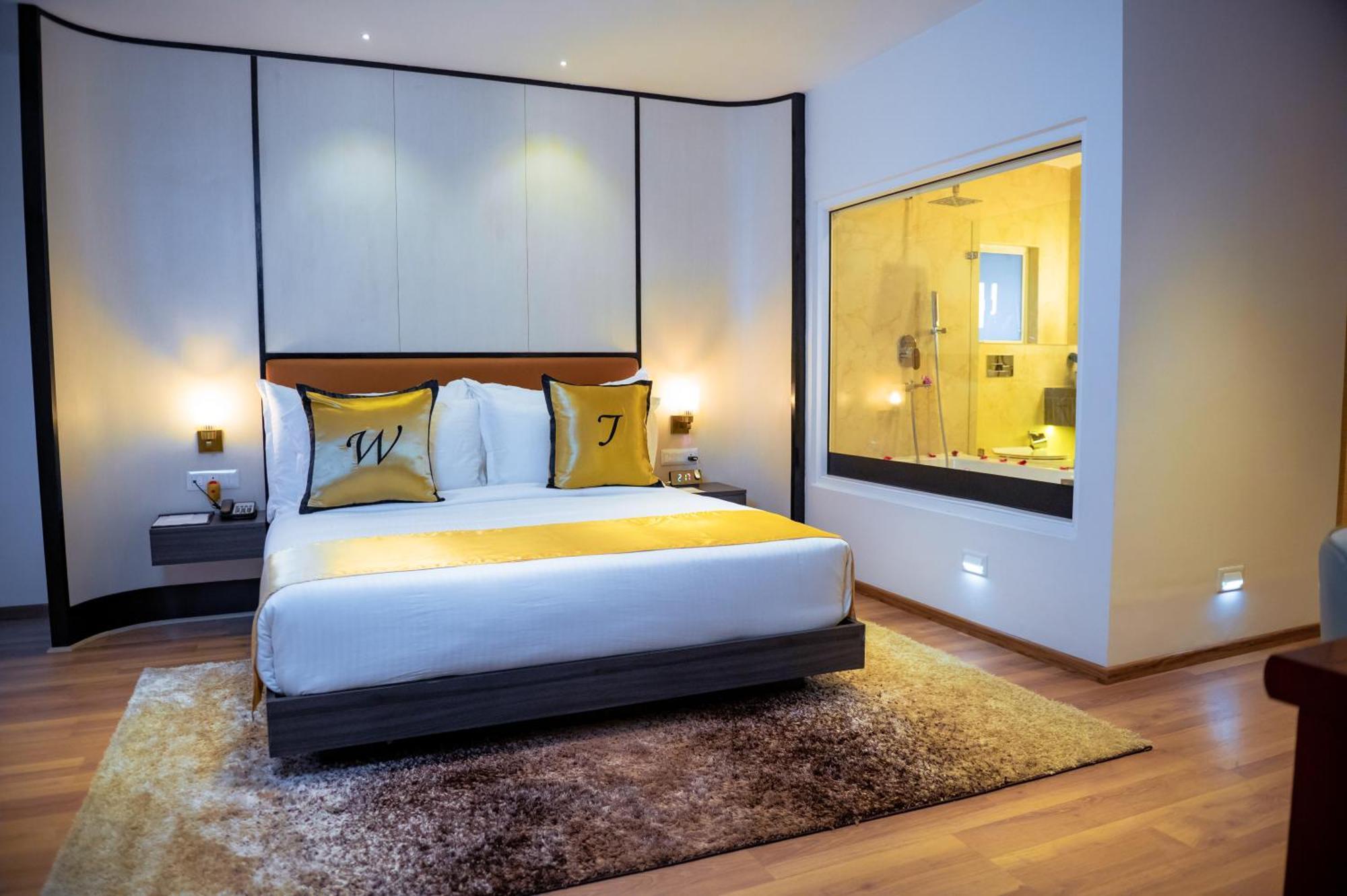Shulem Boutique Hotel ดิมาปูร์ ภายนอก รูปภาพ